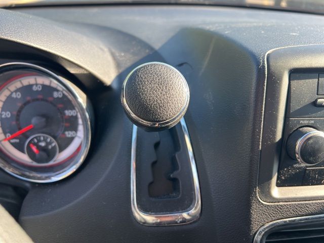 Thumbnail: 2014 Dodge Grand Caravan - 22
