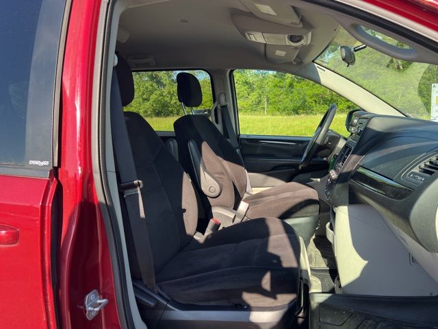 Thumbnail: 2014 Dodge Grand Caravan - 11