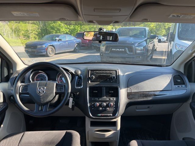 Thumbnail: 2014 Dodge Grand Caravan - 10