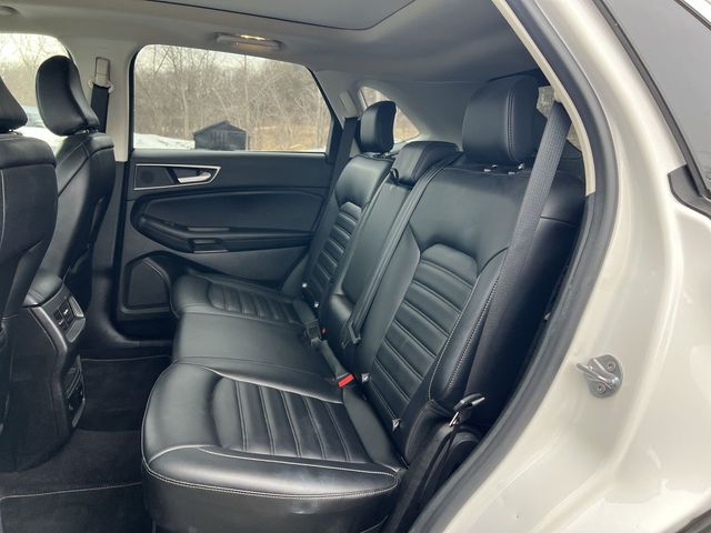 Thumbnail: 2022 Ford Edge - 24