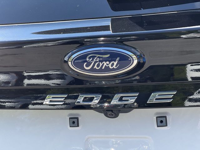 Thumbnail: 2022 Ford Edge - 7
