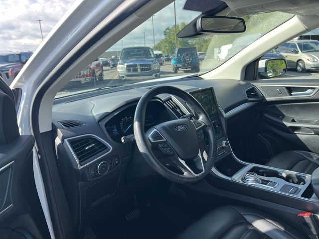 Thumbnail: 2022 Ford Edge - 15