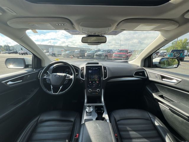 Thumbnail: 2022 Ford Edge - 29
