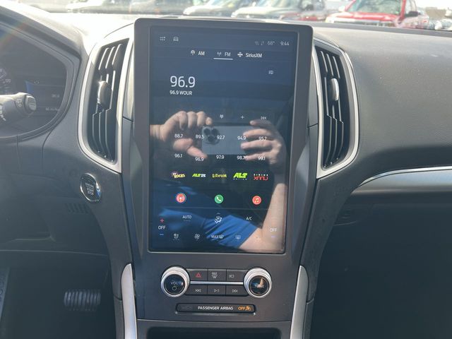 Thumbnail: 2022 Ford Edge - 16