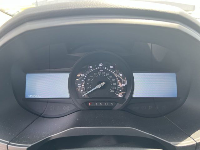 Thumbnail: 2022 Ford Edge - 16