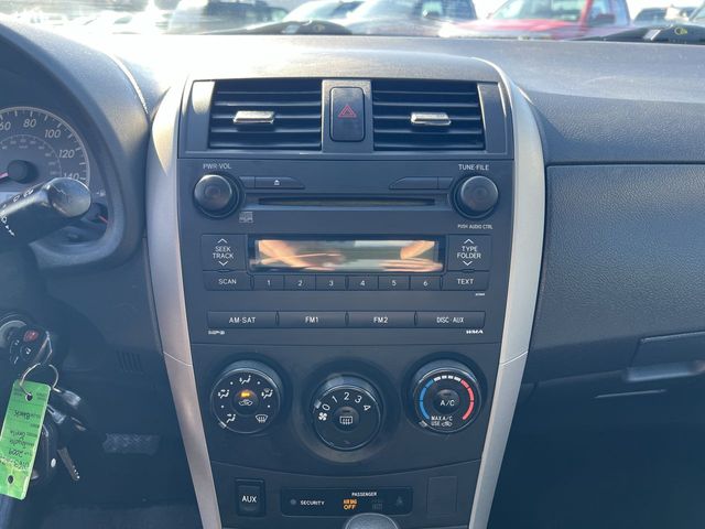 Thumbnail: 2009 Toyota Corolla - 16