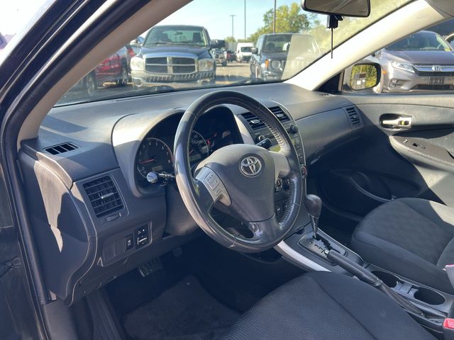 Thumbnail: 2009 Toyota Corolla - 15
