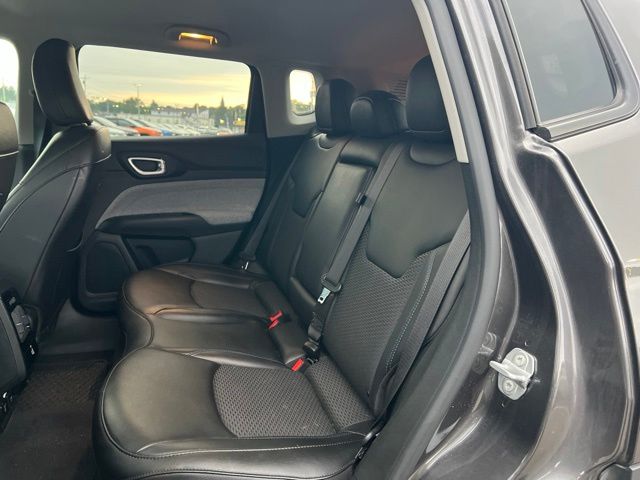Thumbnail: 2022 Jeep Compass - 21