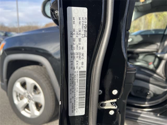 Thumbnail: 2019 Jeep Compass - 26