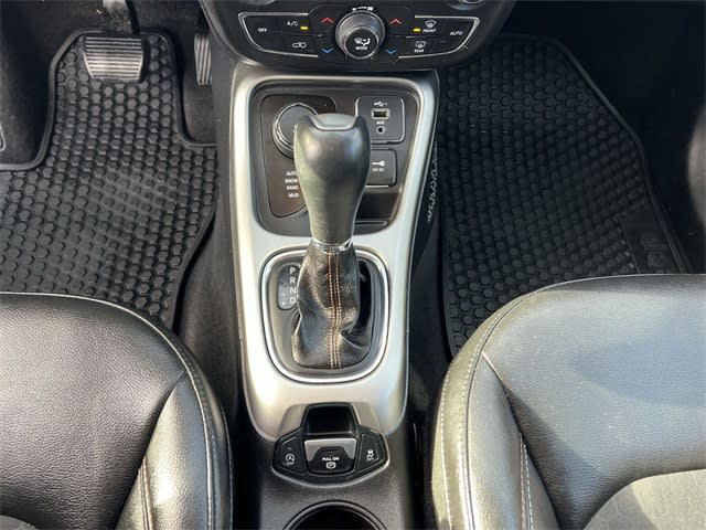 Thumbnail: 2019 Jeep Compass - 16