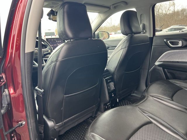 Thumbnail: 2022 Jeep Compass - 13