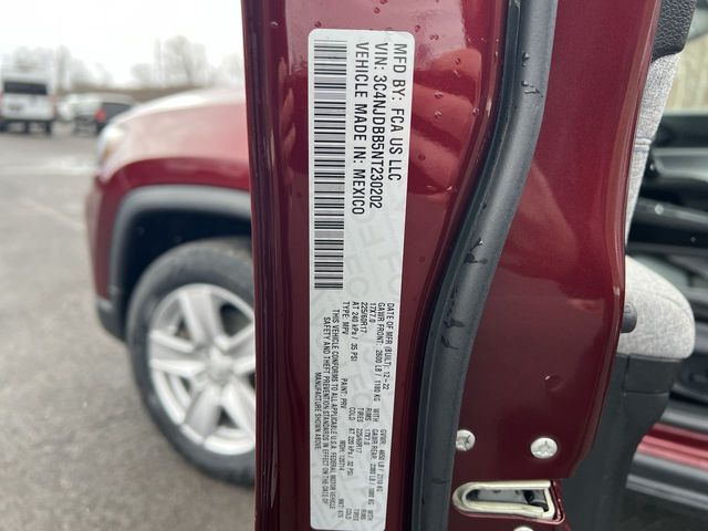 Thumbnail: 2022 Jeep Compass - 20