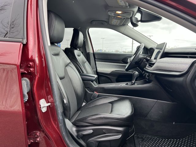 Thumbnail: 2022 Jeep Compass - 12