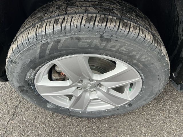 Thumbnail: 2022 Jeep Compass - 8