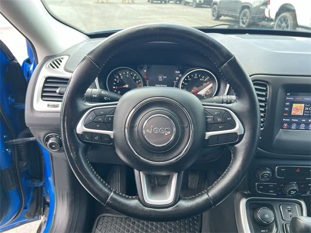 Thumbnail: 2018 Jeep Compass - 12