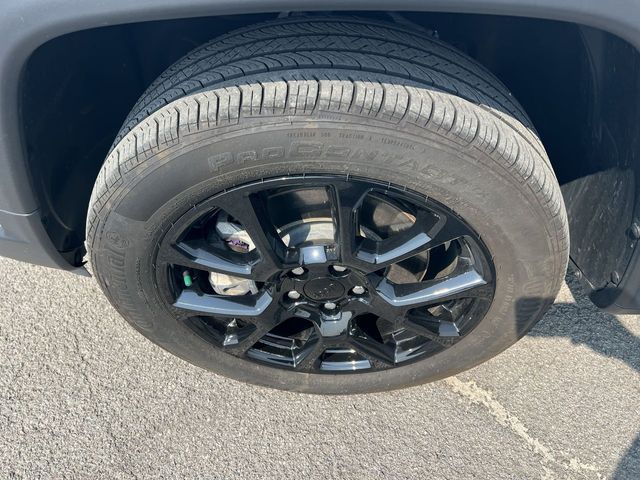 Thumbnail: 2023 Jeep Compass - 7