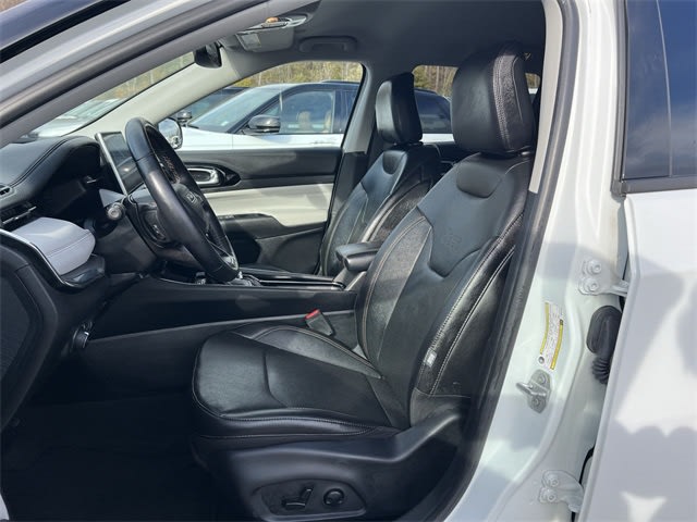 Thumbnail: 2022 Jeep Compass - 11