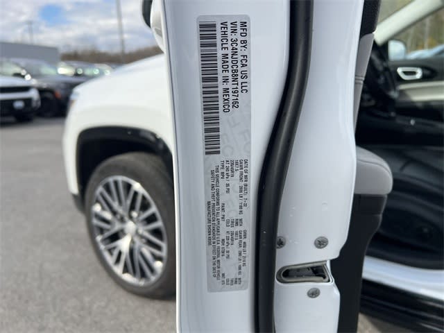 Thumbnail: 2022 Jeep Compass - 20