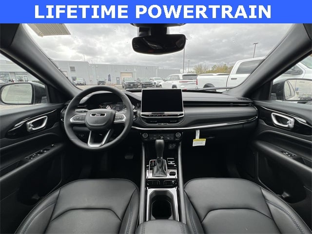 Thumbnail: 2026 Jeep Compass - 9