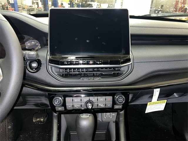 Thumbnail: 2026 Jeep Compass - 14