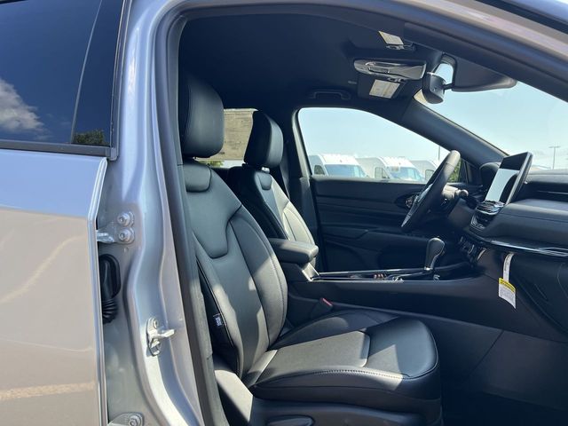 Thumbnail: 2026 Jeep Compass - 11