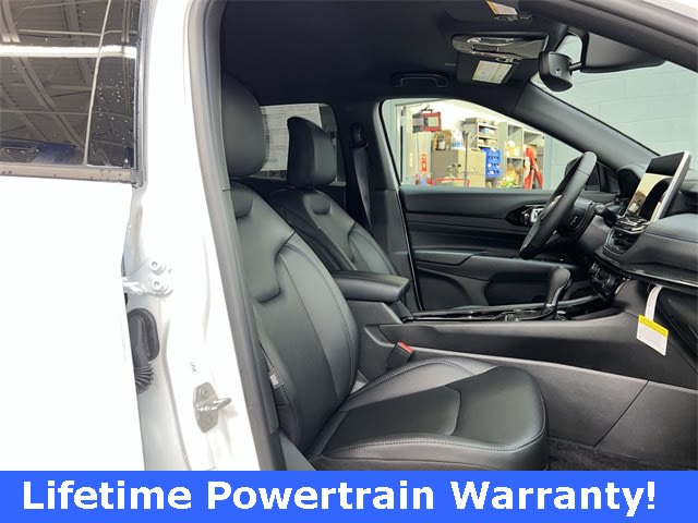 Thumbnail: 2026 Jeep Compass - 10