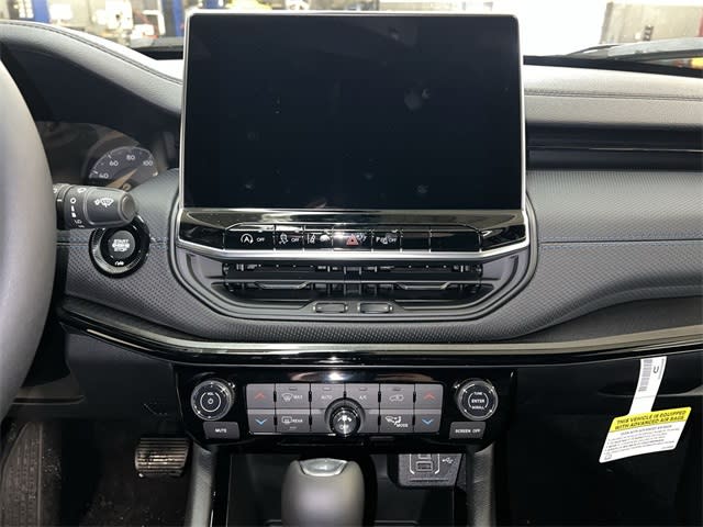 Thumbnail: 2026 Jeep Compass - 14