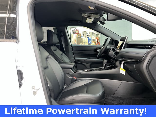 Thumbnail: 2026 Jeep Compass - 11