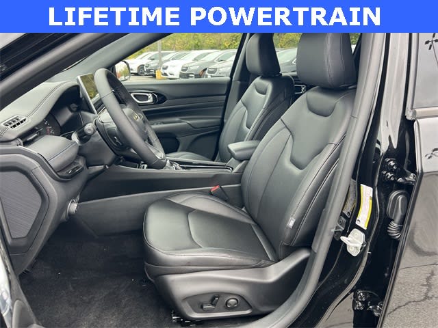 Thumbnail: 2026 Jeep Compass - 11