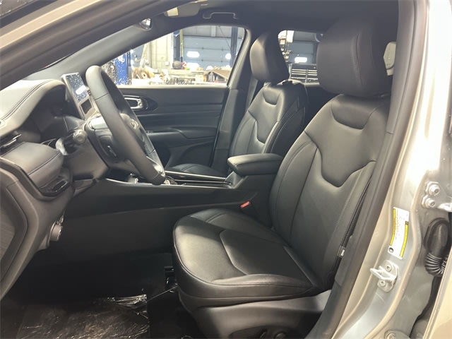 Thumbnail: 2026 Jeep Compass - 11