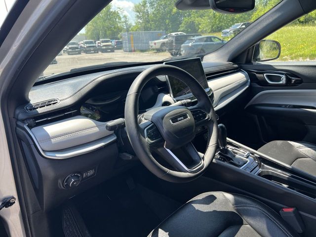 Thumbnail: 2025 Jeep Compass - 15