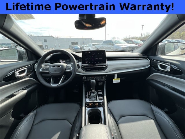 Thumbnail: 2025 Jeep Compass - 10