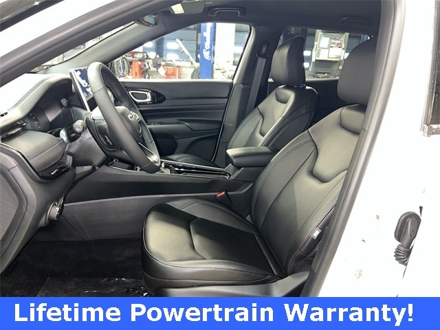 Thumbnail: 2026 Jeep Compass - 10