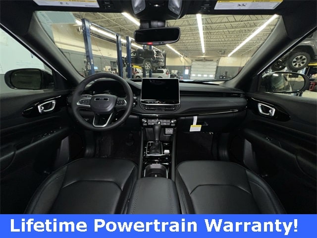 Thumbnail: 2026 Jeep Compass - 9