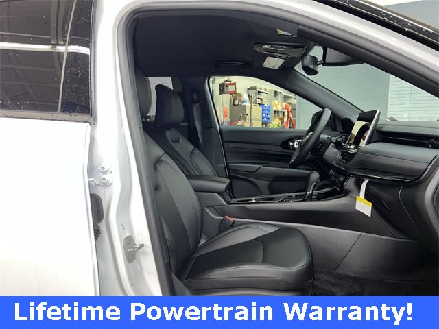 Thumbnail: 2026 Jeep Compass - 11