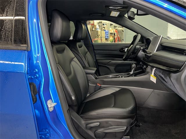 Thumbnail: 2026 Jeep Compass - 11