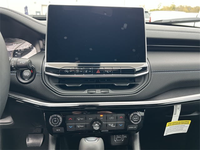 Thumbnail: 2026 Jeep Compass - 14