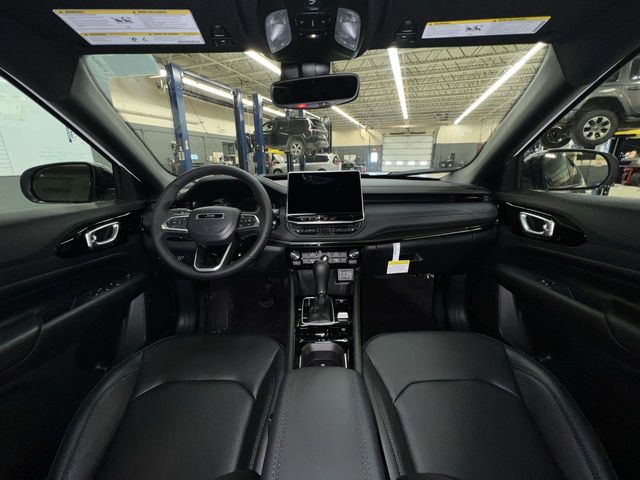 Thumbnail: 2026 Jeep Compass - 9