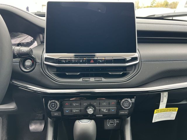 Thumbnail: 2026 Jeep Compass - 13