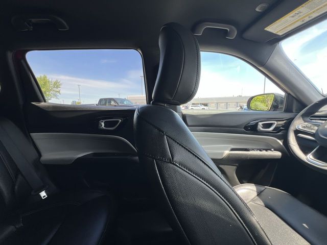 Thumbnail: 2025 Jeep Compass - 27