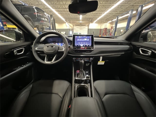 Thumbnail: 2026 Jeep Compass - 9