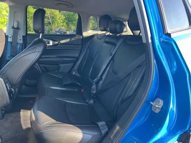 Thumbnail: 2022 Jeep Compass - 21