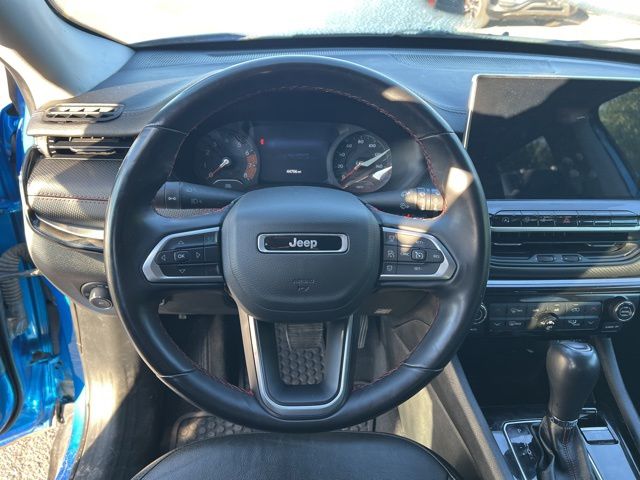 Thumbnail: 2022 Jeep Compass - 14