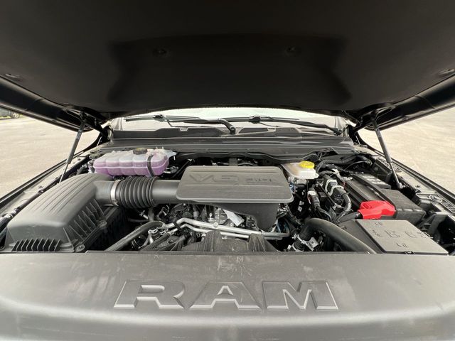 Thumbnail: 2026 RAM 1500 - 9