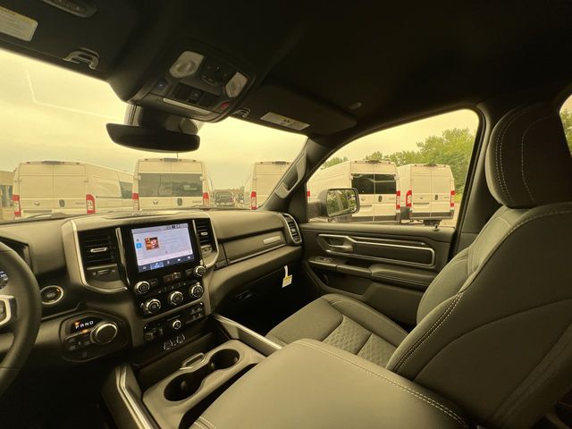 Thumbnail: 2026 RAM 1500 - 10
