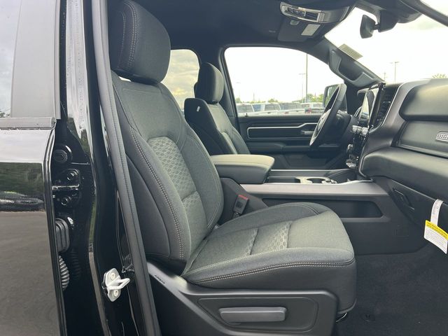 Thumbnail: 2026 RAM 1500 - 11