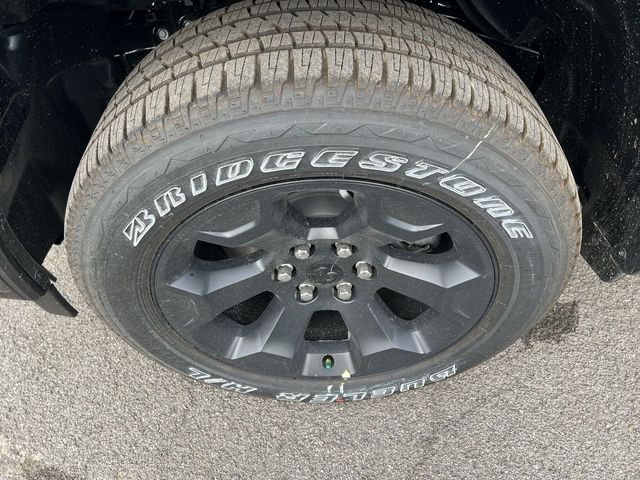 Thumbnail: 2026 RAM 1500 - 7