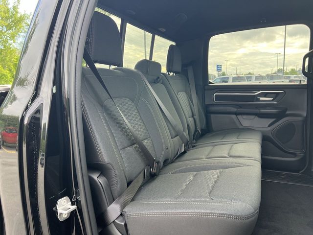 Thumbnail: 2026 RAM 1500 - 32