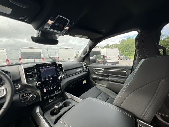 Thumbnail: 2026 RAM 1500 - 9