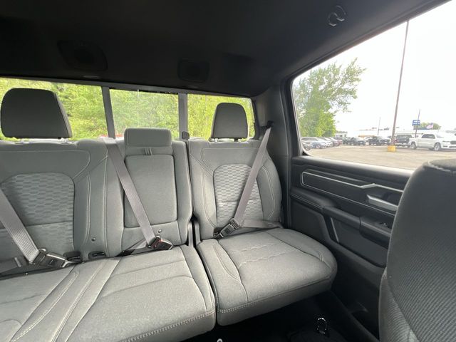 Thumbnail: 2026 RAM 1500 - 27